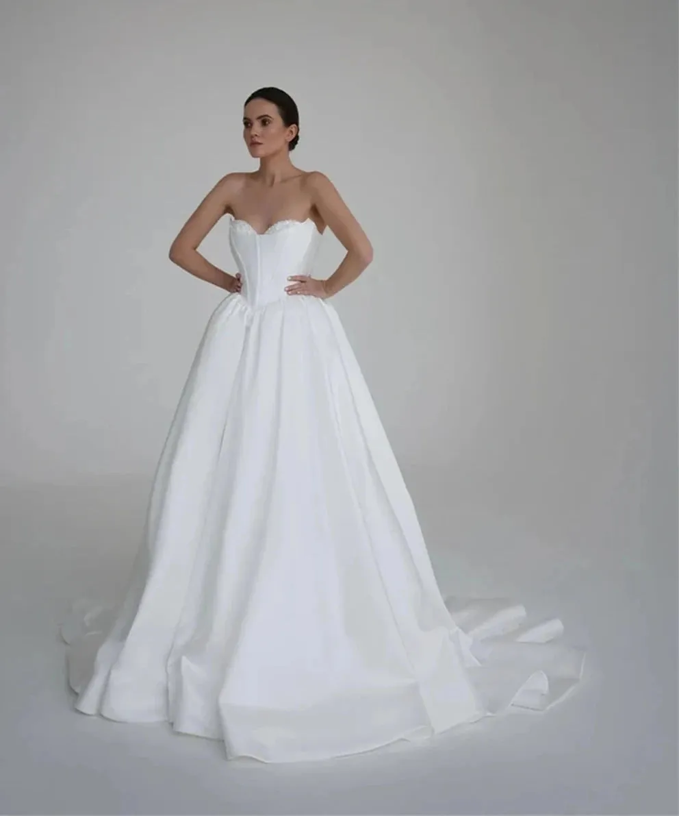 A-Line Satin Fairytale Bridal Gown, Sweetheart  Princess Waist Classic Wedding Dress