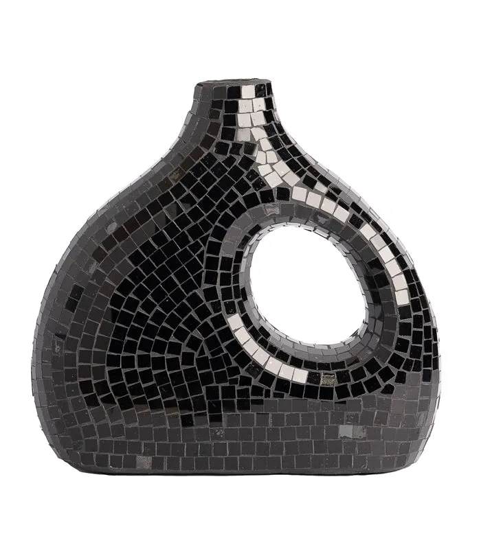 Black Mirror Montage Vase