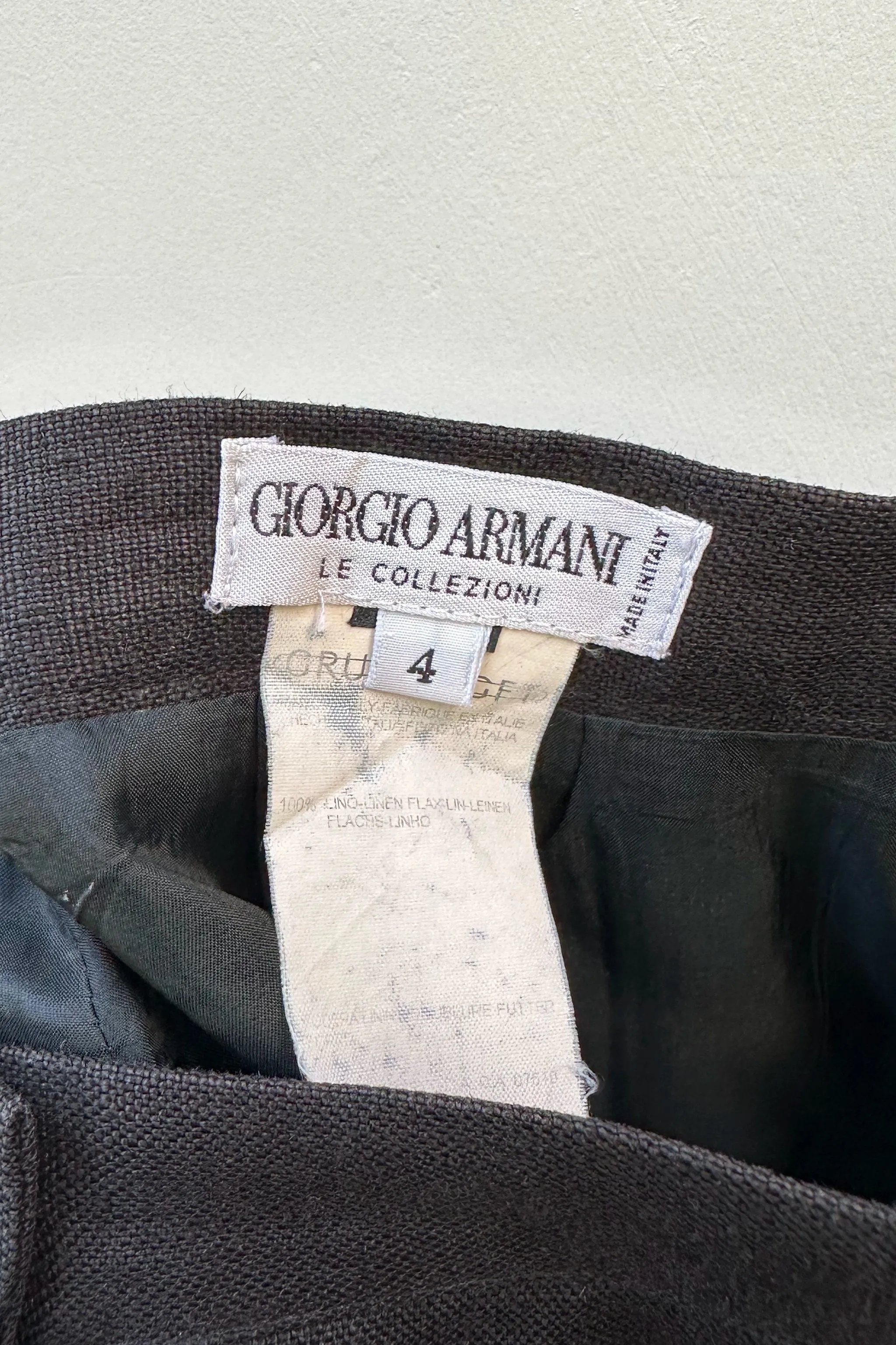 Giorgio Armani Black Linen High Waisted Pencil Skirt, Knee Length, US Size 4, 90s