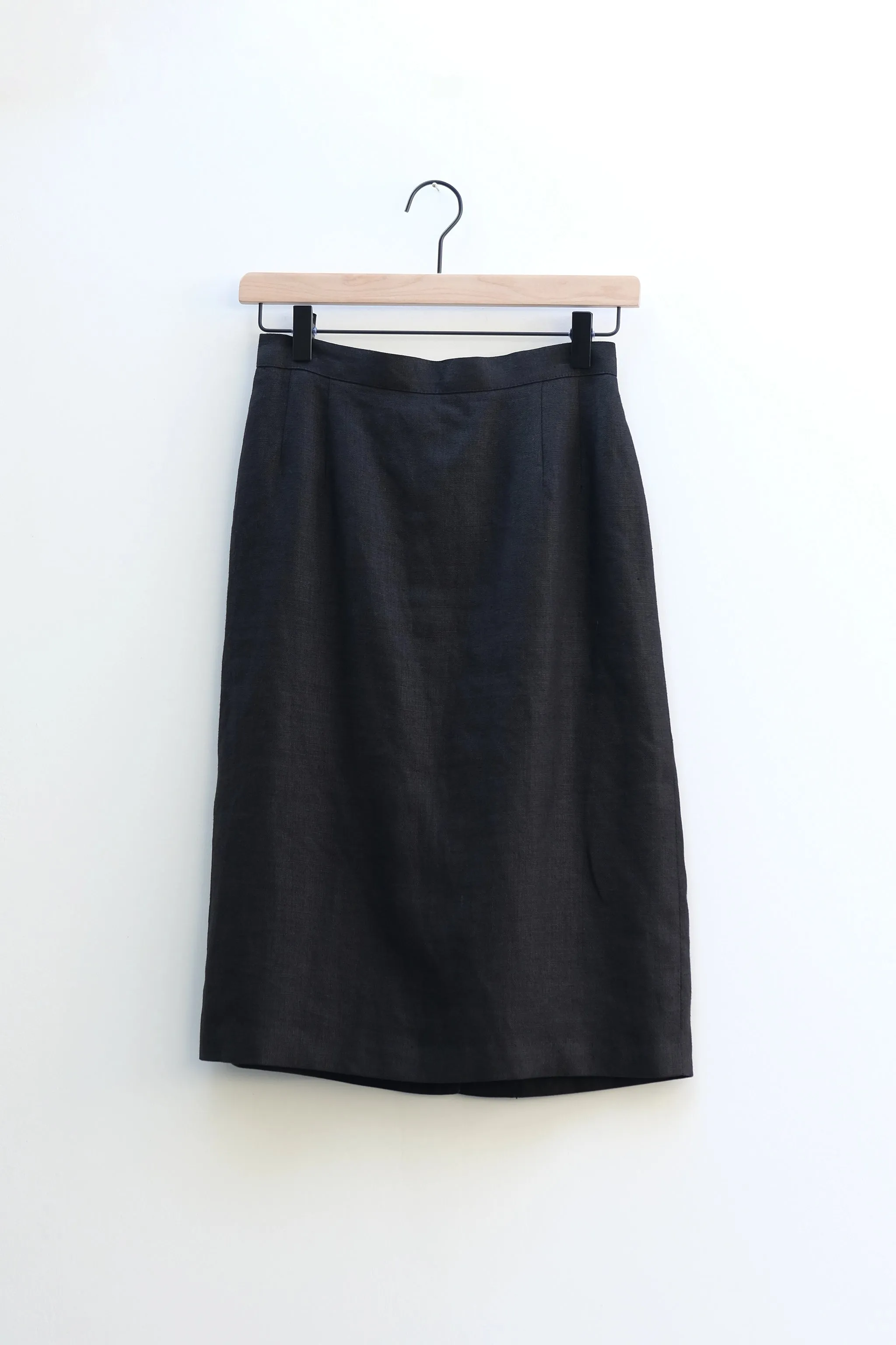 Giorgio Armani Black Linen High Waisted Pencil Skirt, Knee Length, US Size 4, 90s