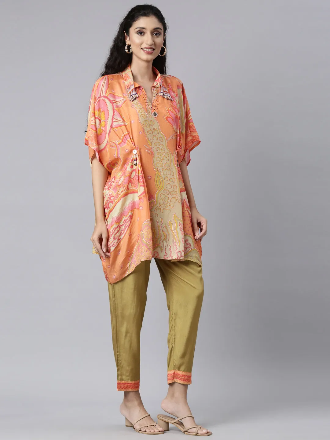 Neerus Peach Regular Straight Kurti and Trousers