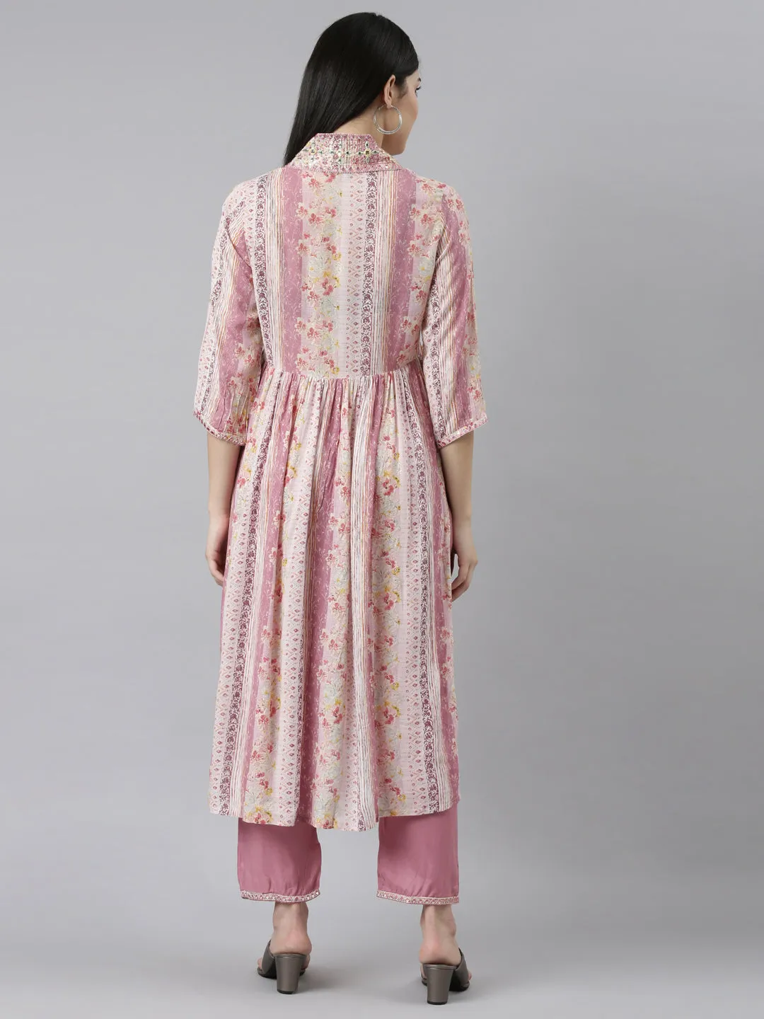 Neeru's Pink Regular Straight Floral Kurta And Trousers