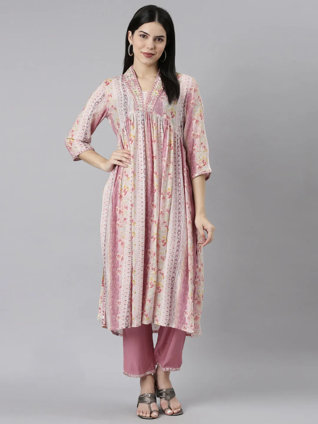 Neeru's Pink Regular Straight Floral Kurta And Trousers