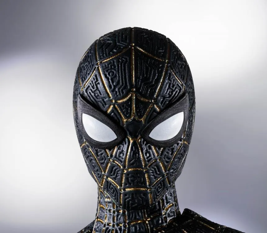 S.H. Figuarts Spiderman No Way Home Spider-Man Black and Gold Suit Action Figure (JP Ver)